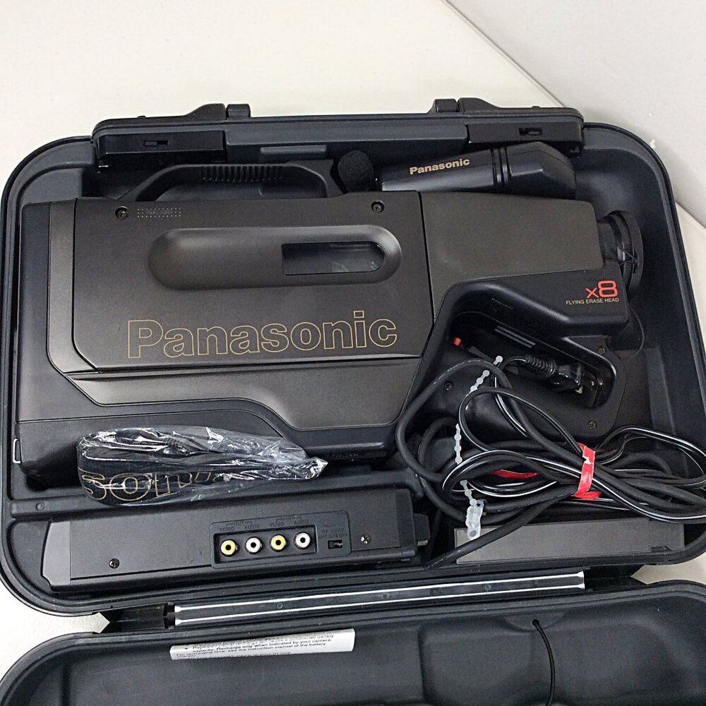Panasonic Omni Movie VHS Camera Camcorder PV-610 UNTESTED - Picture 4 of 8